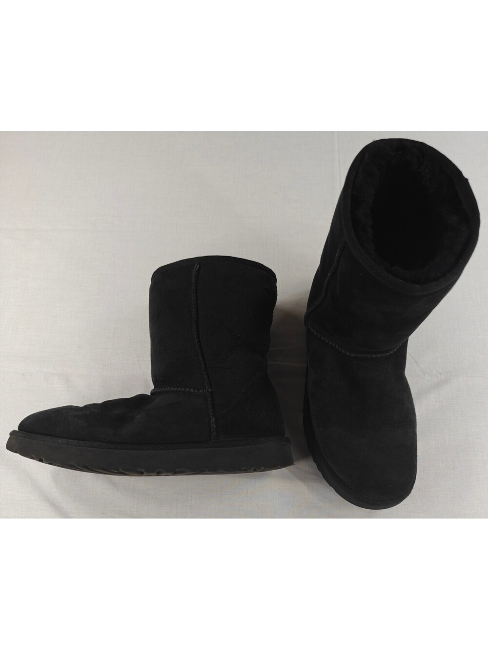 UGG Classic Short Women’s Size 9 Black Suede Sheepskin Lined Winter Boots